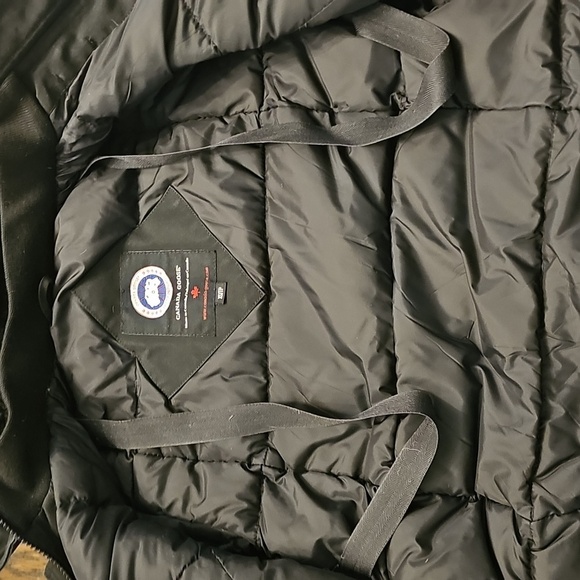 Canada Goose Black Hooded Coat - Picture 15 of 15